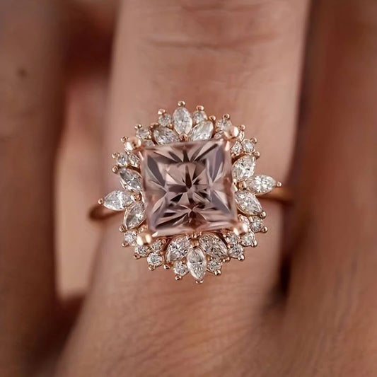 Vintage Gold Crystaline Flower Ring