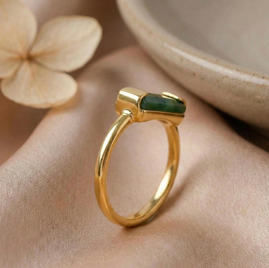 14K Gold Green Jade Ring