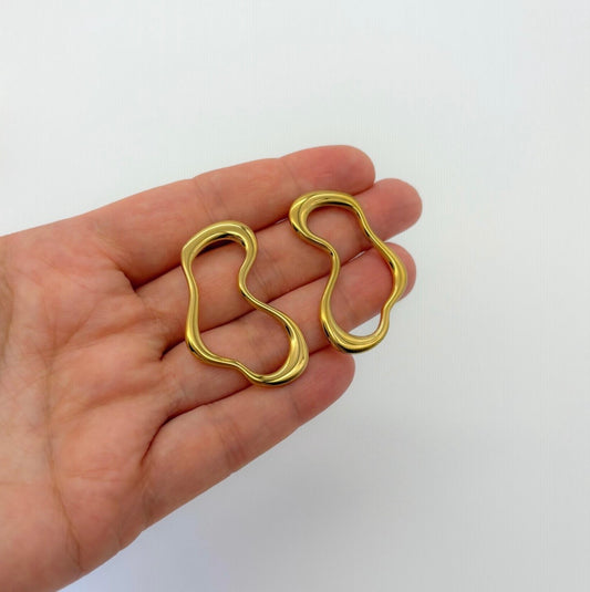 Wave Stud Earrings